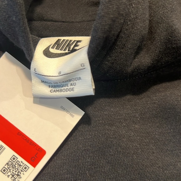 Nike Hoodie - Picture 4 of 5